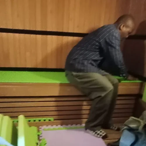 Behind-the-scenes-4-1